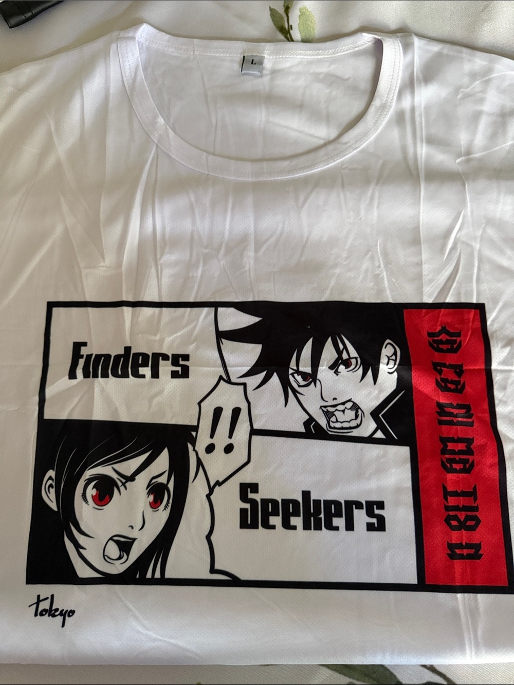 Finder Seekers Graphic Short-Sleeve Tee - White with Black & Red Print